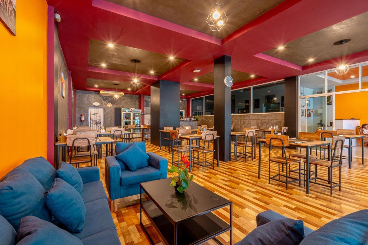Nice To Meat You Rooms Patong Экстерьер фото