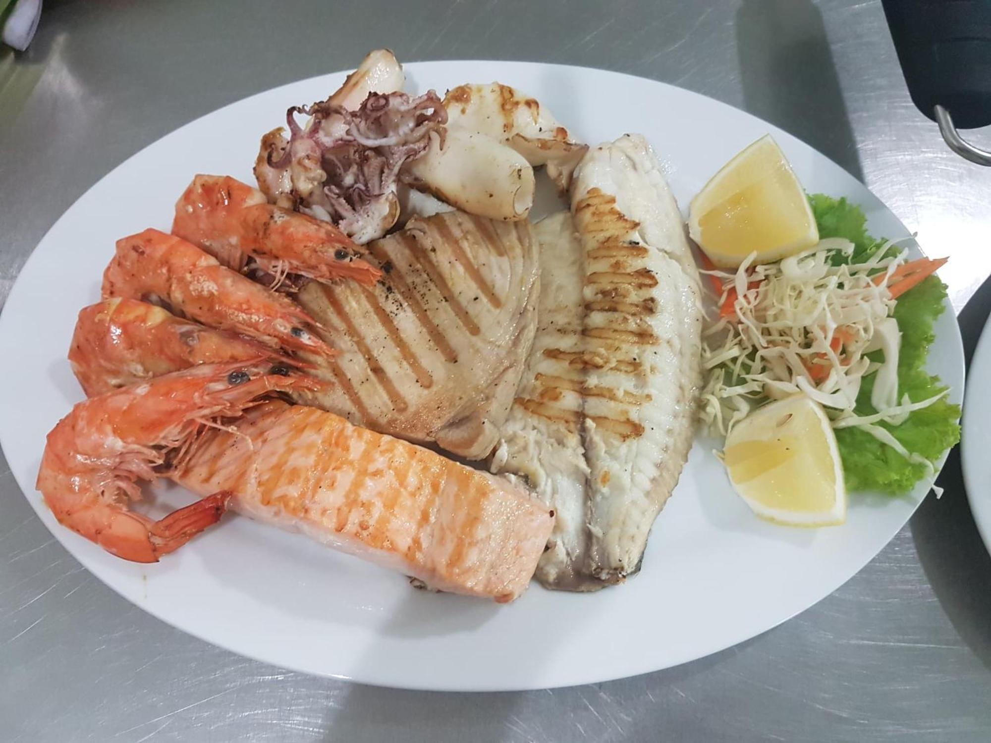 Nice To Meat You Rooms Patong Экстерьер фото