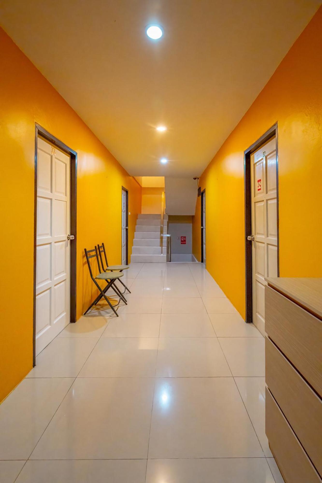 Nice To Meat You Rooms Patong Экстерьер фото