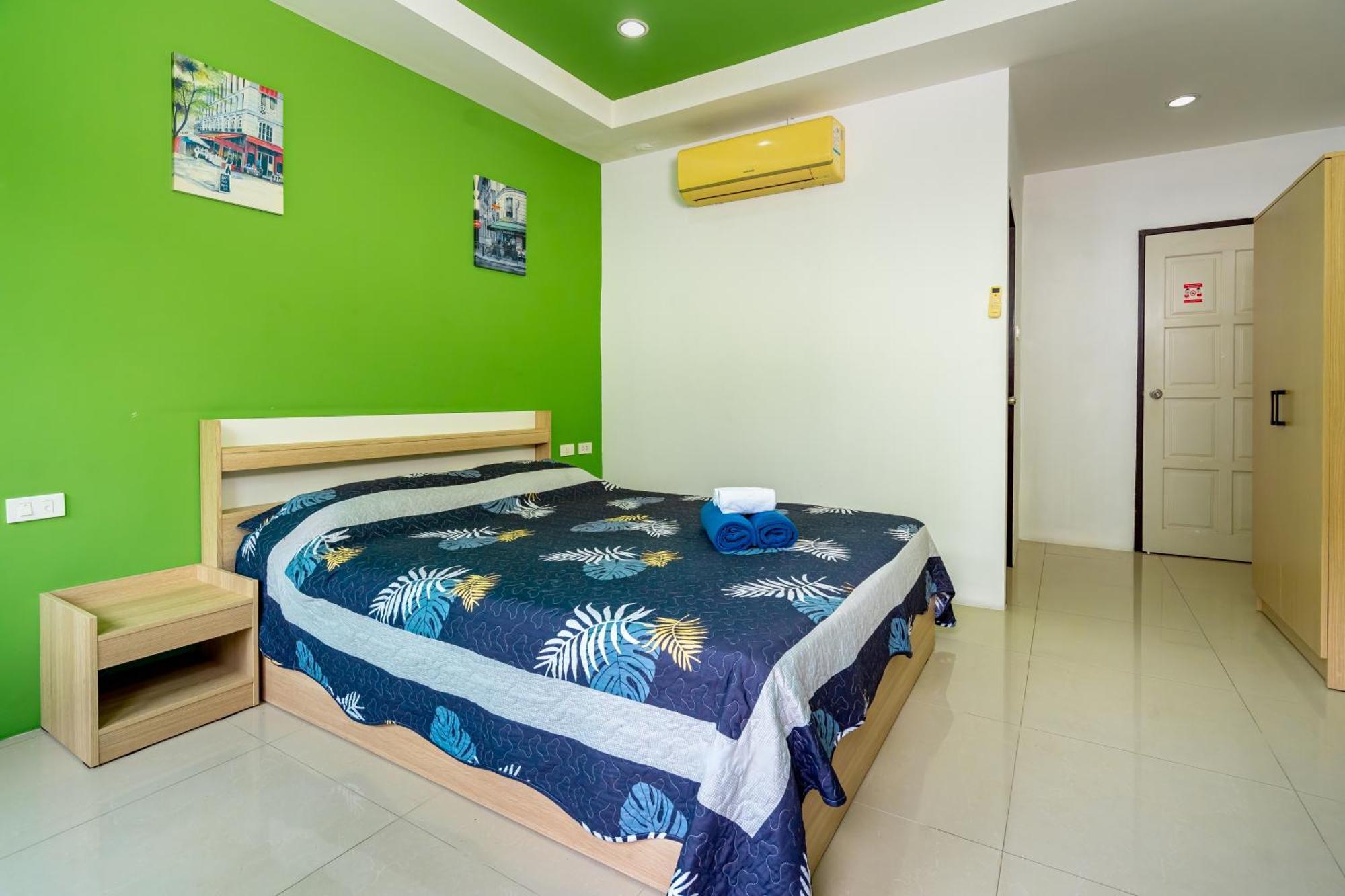 Nice To Meat You Rooms Patong Экстерьер фото
