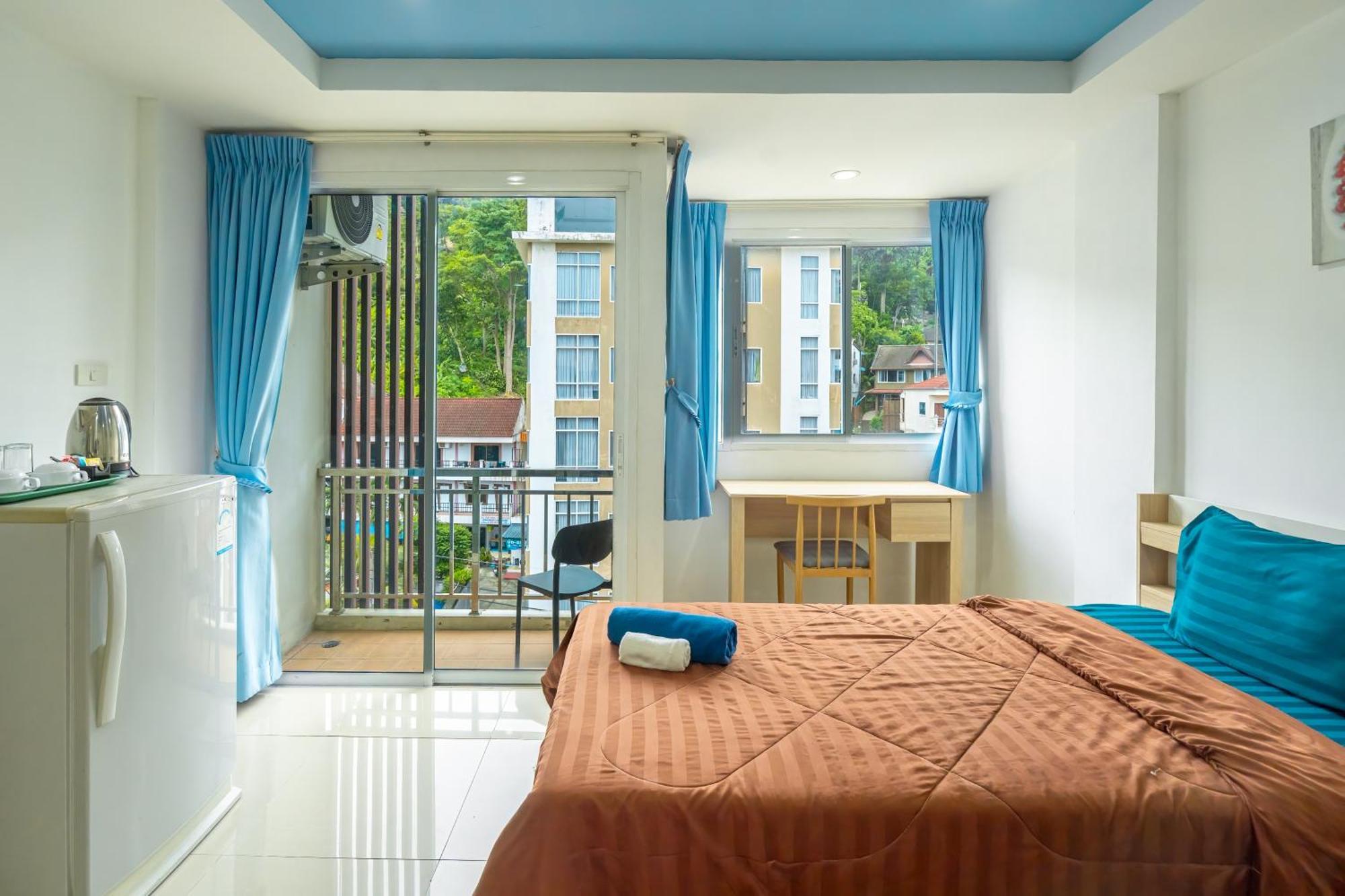 Nice To Meat You Rooms Patong Экстерьер фото