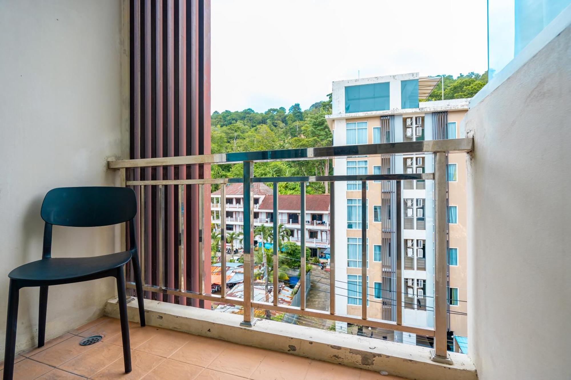 Nice To Meat You Rooms Patong Экстерьер фото
